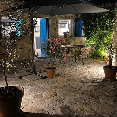 Blue Penguin - Offer For Digital Nomads דירה Pinezići