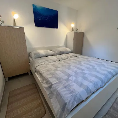 Blue Penguin - Offer For Digital Nomads Pinezici (Krk)